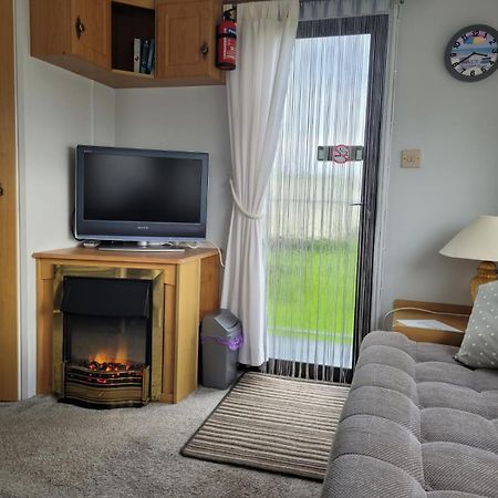 ホテル 6 Berth On Sealands インゴールドメルズ エクステリア 写真